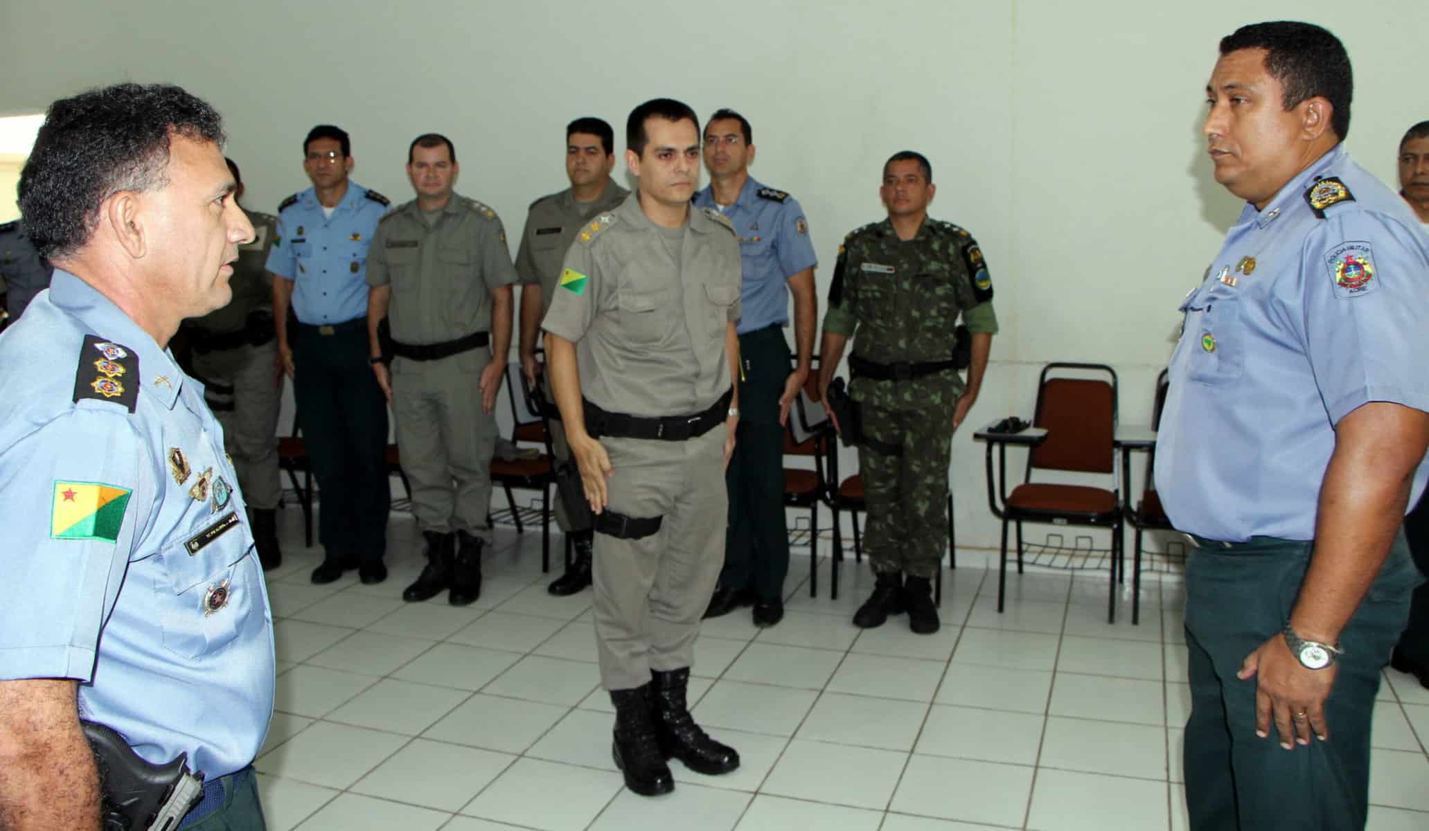 O oficial agradeceu a todos pelo apoio e companheirismo ao longo dos anos.