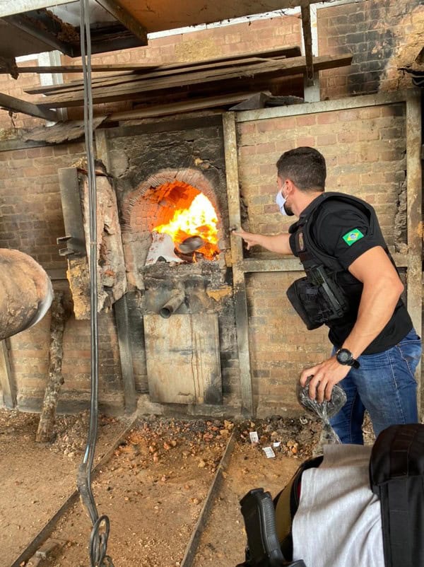 b357bdbd-3d4e-439a-87d7-f79821caea18 b357bdbd-3d4e-439a-87d7-f79821caea18