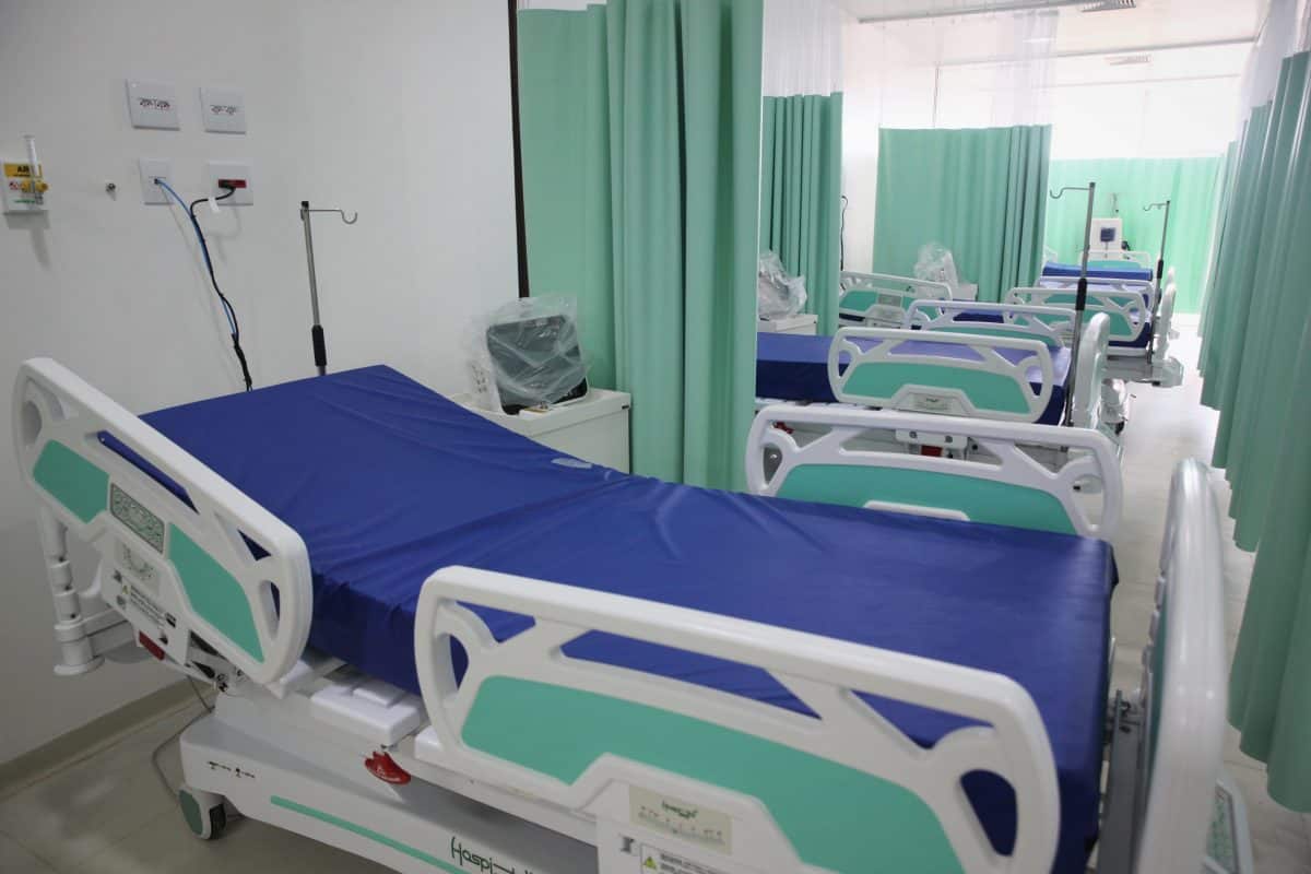 covid-leitos covid-leitos