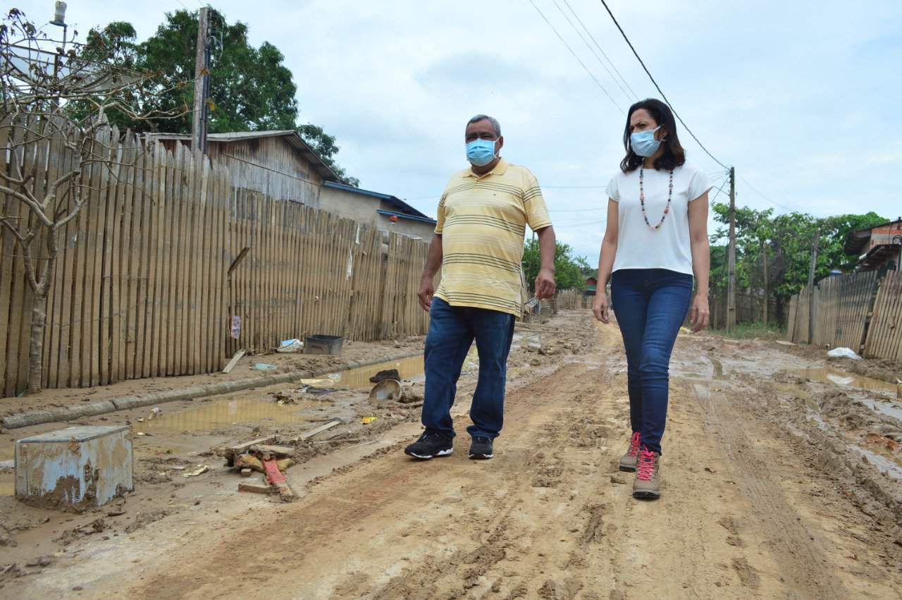 748043a9-e48a-411f-9c30-c6ade8135b0f 748043a9-e48a-411f-9c30-c6ade8135b0f