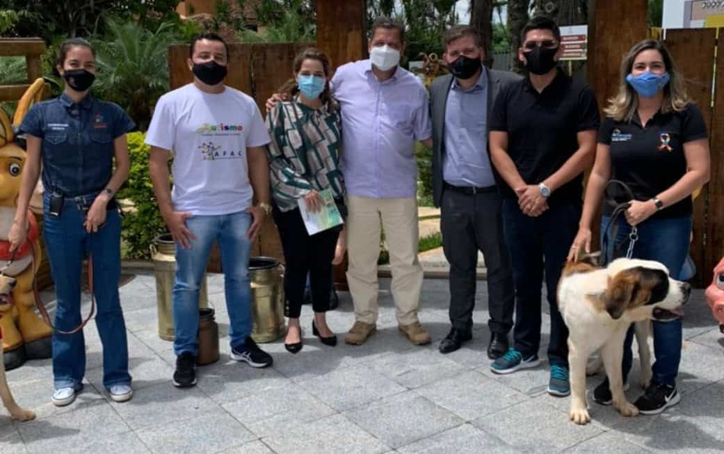 SmartSelect_20210305-162522_GBWhatsApp Vice-governador Major Rocha e o Presidente da AFAC Abrahão Púpio também integraram a comitiva.