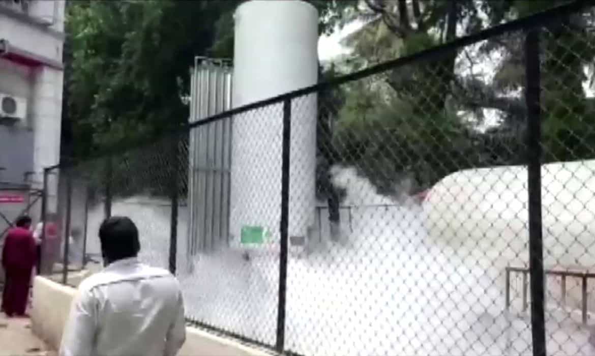 2021-04-21t121204z_1_lynxmpeh3k0wn_rtroptp_4_indica-mortes-covid 2021-04-21t121204z_1_lynxmpeh3k0wn_rtroptp_4_indica-mortes-covid