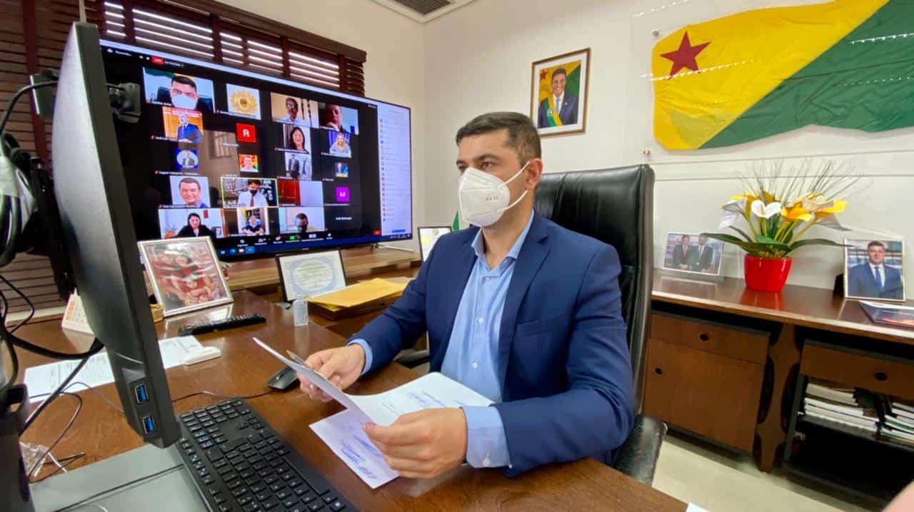 7f6690bc-6e30-4e75-a37e-a8549c5bbdfc 7f6690bc-6e30-4e75-a37e-a8549c5bbdfc