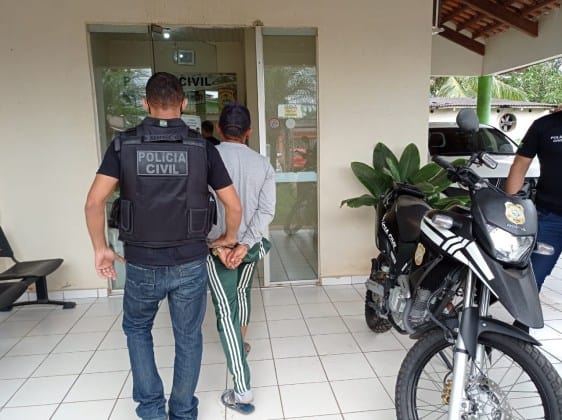 d39e16a3-bcd8-4fdd-b950-0b22611d0aec d39e16a3-bcd8-4fdd-b950-0b22611d0aec