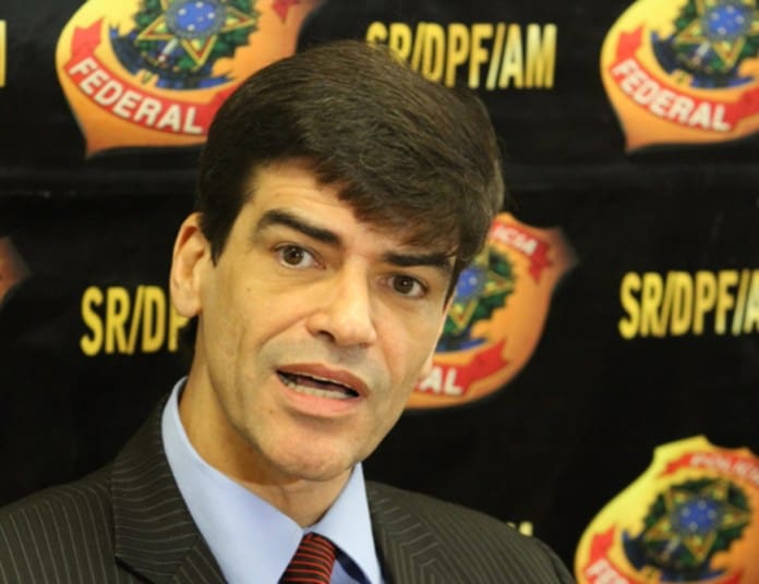 show_zCID010203_p01 show_zCID010203_p01