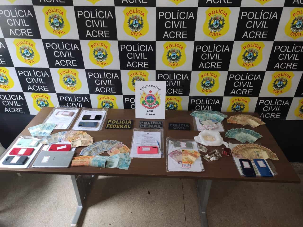 4adc8688-c67c-44b6-8d1d-fd844c0bae35 4adc8688-c67c-44b6-8d1d-fd844c0bae35