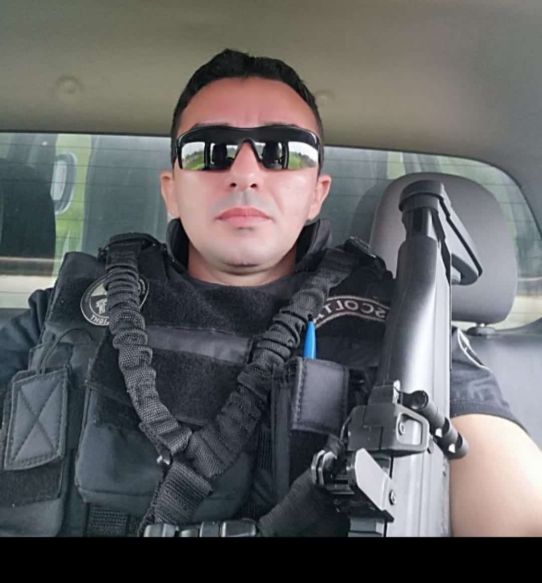 b5073e58-5f94-4f6f-baeb-5abb8974c141 b5073e58-5f94-4f6f-baeb-5abb8974c141