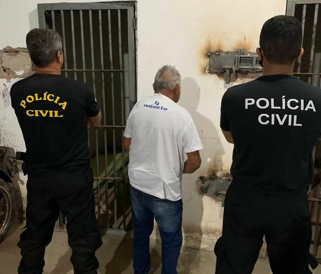 PicsArt_10-08-09.22.04