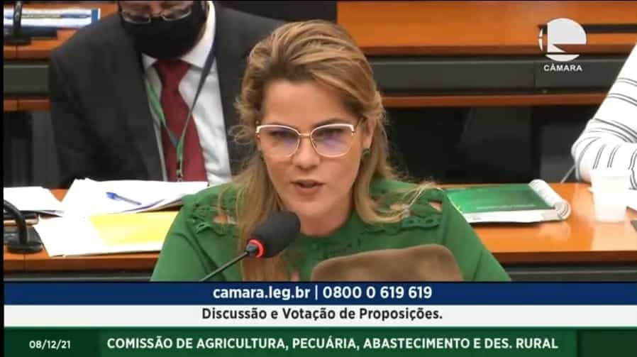 8C507D8E-9FFD-4C5F-AB97-18E8D0865405