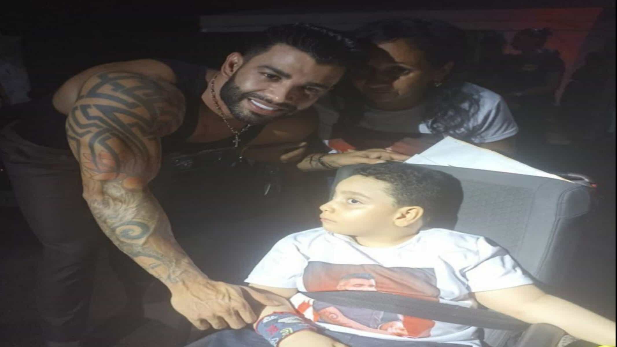 PicsArt_12-02-11.49.31