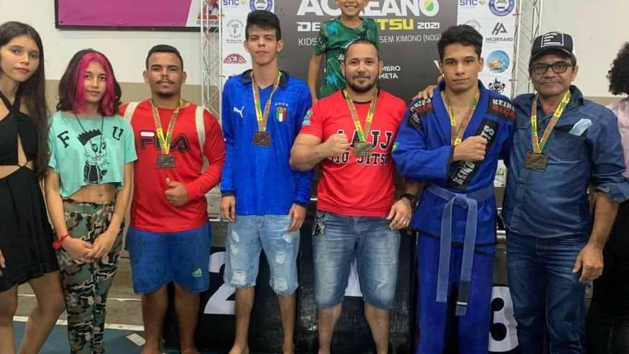 PicsArt_12-06-01.22.58 PicsArt_12-06-01.22.58