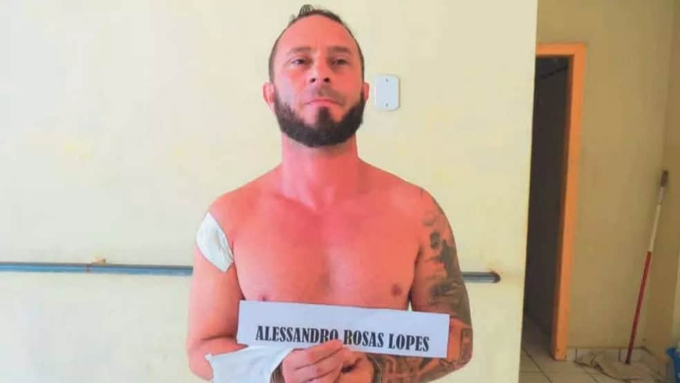 PicsArt_12-09-10.51.43 PicsArt_12-09-10.51.43