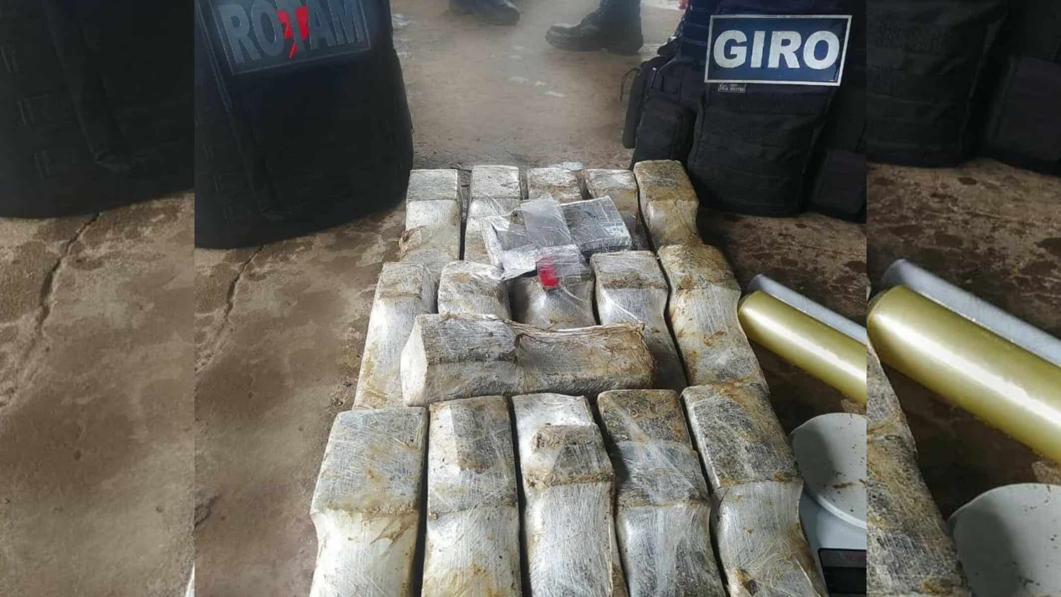 PicsArt_12-09-12.17.02