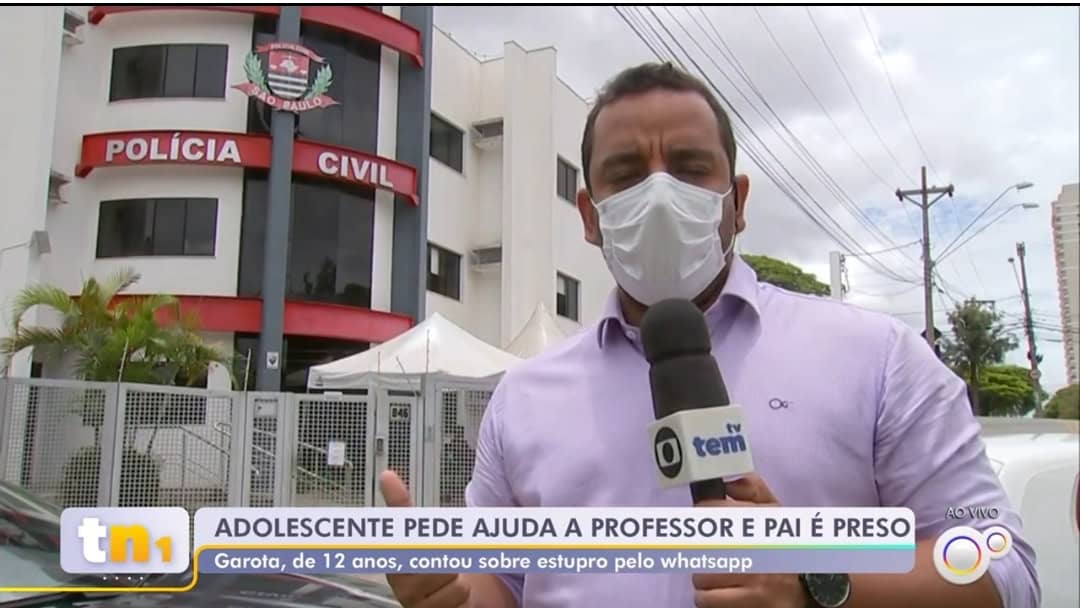 PicsArt_12-14-05.19.24