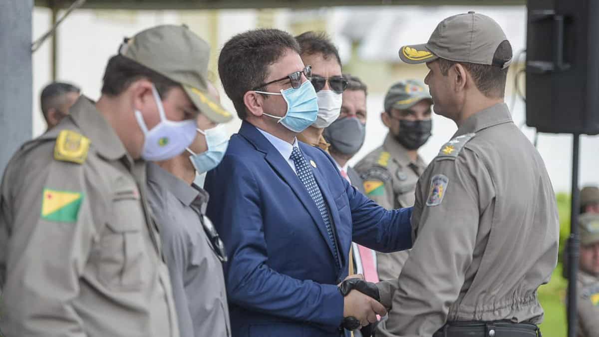 PicsArt_12-15-02.43.09