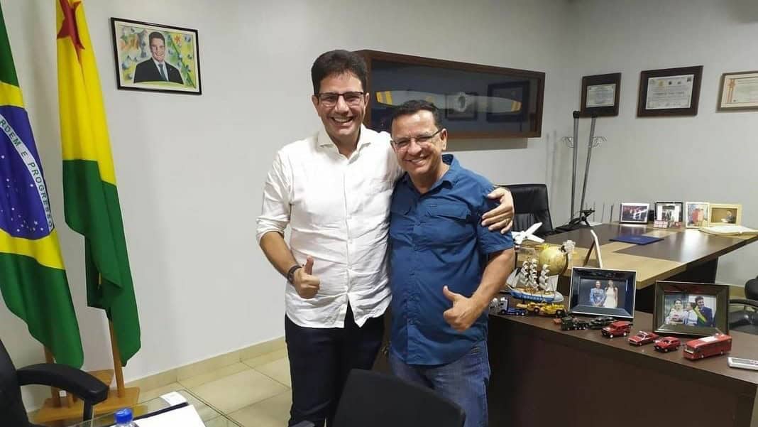 PicsArt_12-16-06.34.16 PicsArt_12-16-06.34.16