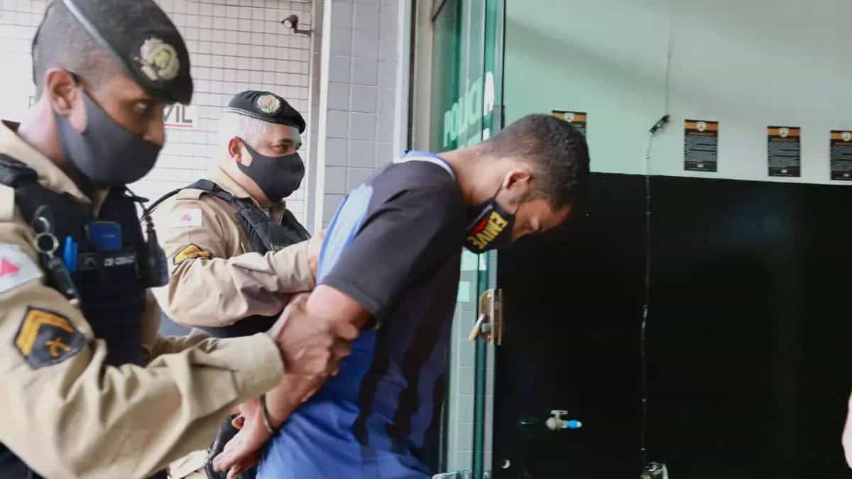 PicsArt_12-21-05.51.49 PicsArt_12-21-05.51.49