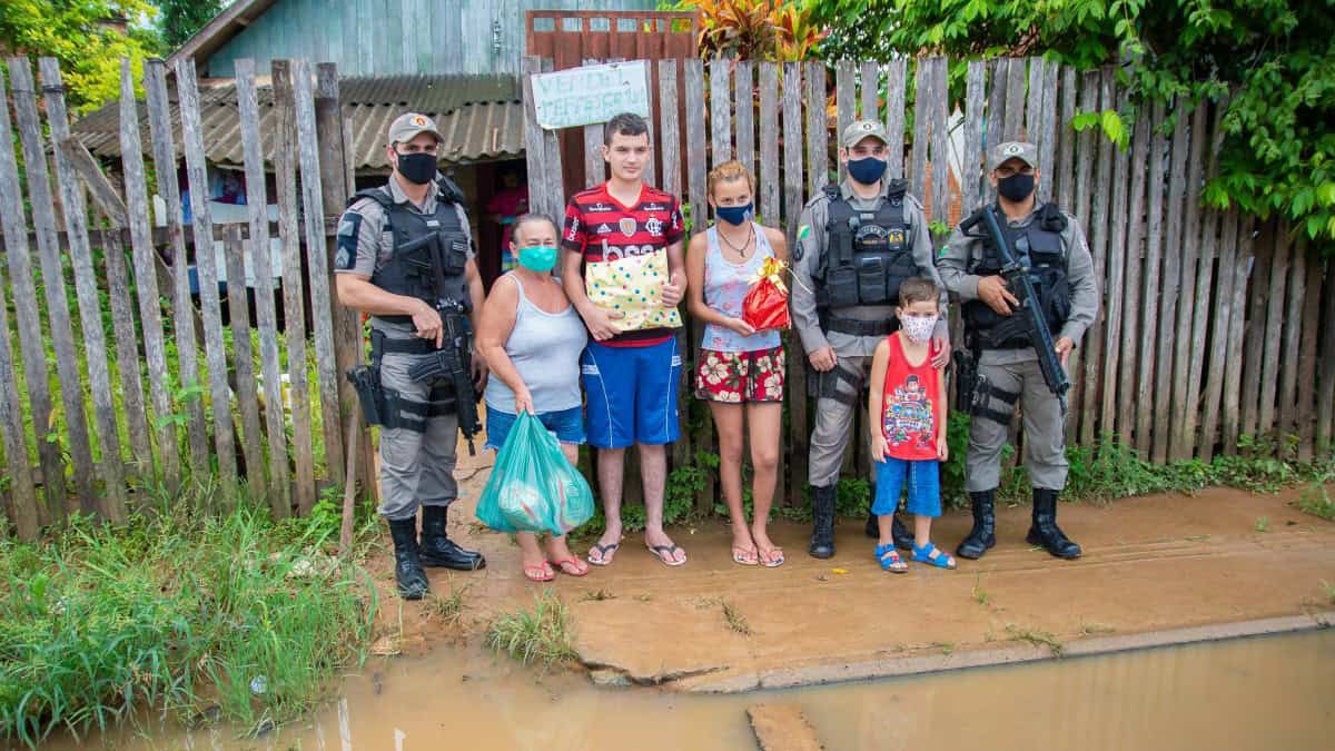 PicsArt_12-23-05.15.50