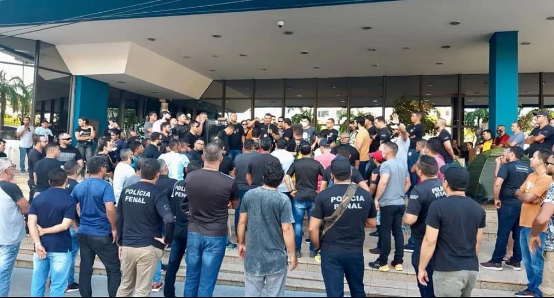 Screenshot_2021-12-12-22-42-48-756_com.simplemobiletools.gallery.pro_1