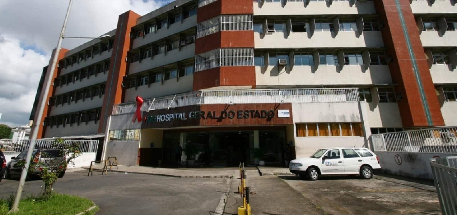 117286,homem-e-mulher-sao-esfaqueados-na-orla-de-amaralina-antes-da-virada-3