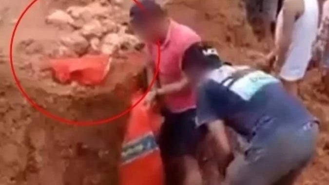 Picsart_22-01-13_21-48-54-488 Picsart_22-01-13_21-48-54-488