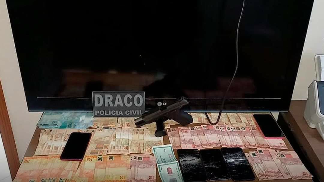 Picsart_22-02-18_15-58-08-224