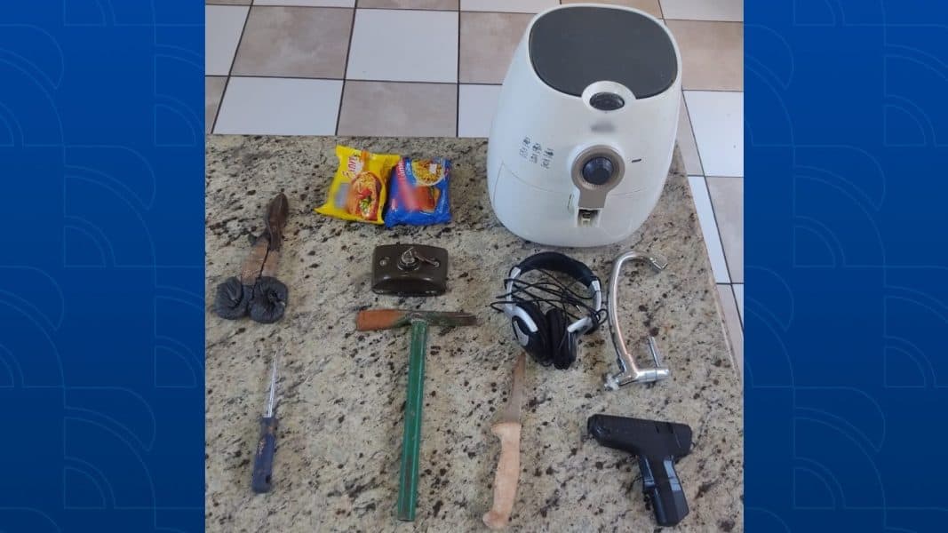 furta-airfryer-macarrao-1067×600-1 furta-airfryer-macarrao-1067x600-1