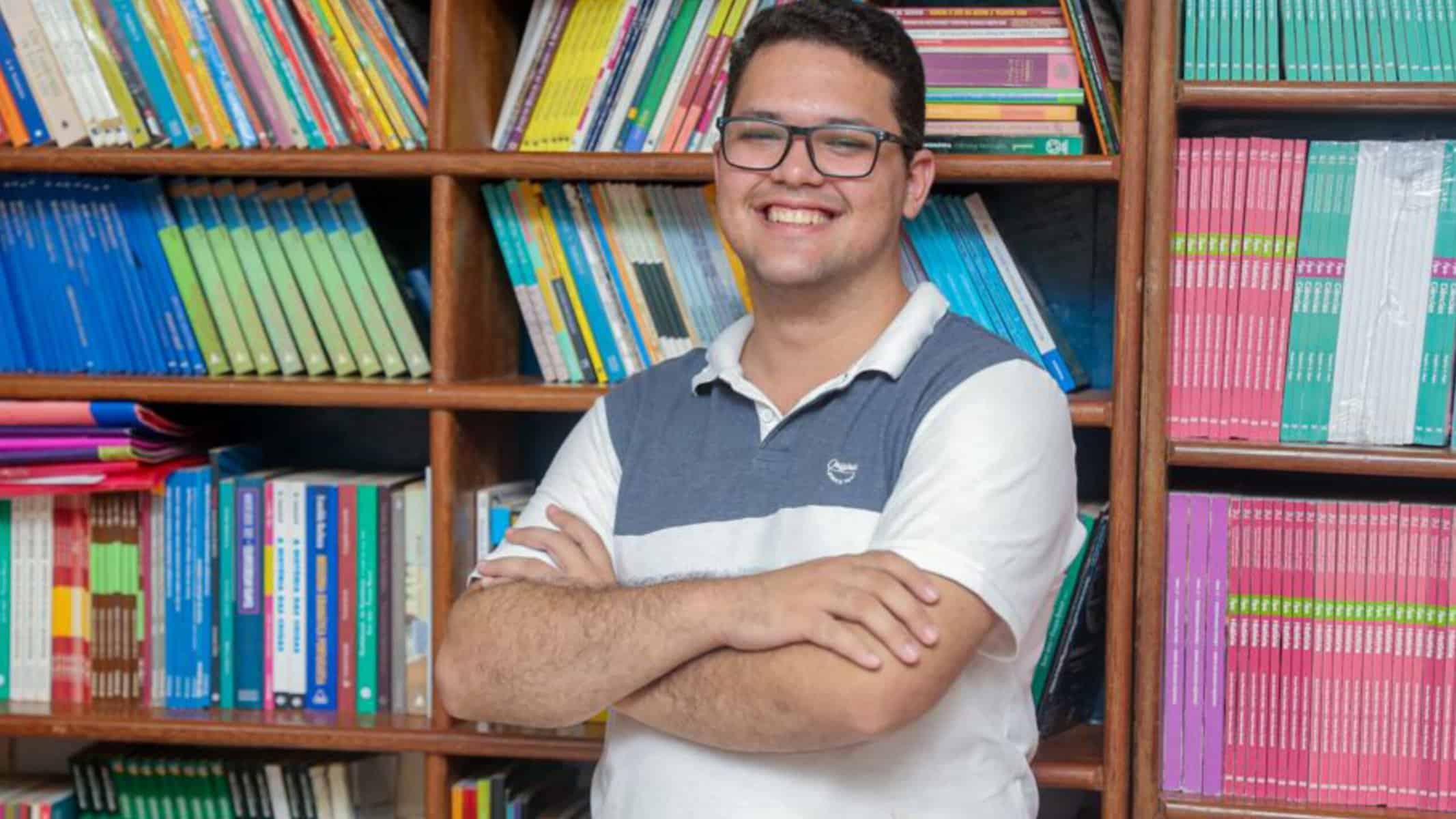 Picsart_22-03-15_13-53-33-655