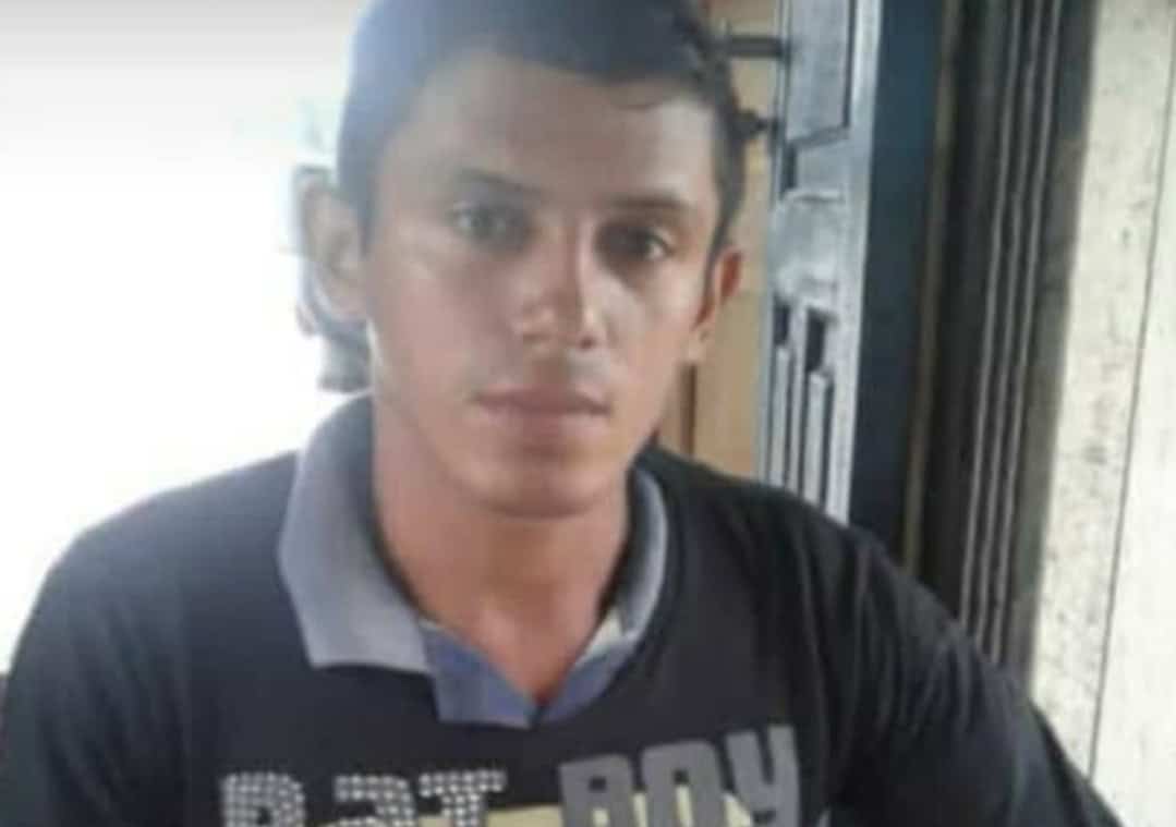 Screenshot_20220301-132211_FMWhatsApp Screenshot_20220301-132211_FMWhatsApp