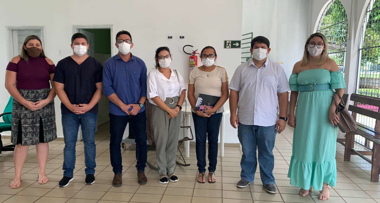 A equipe da Fundhacre se organiza para ação em benefício da saúde bucal dos residentes do Lar Vicentino. Foto: cedida