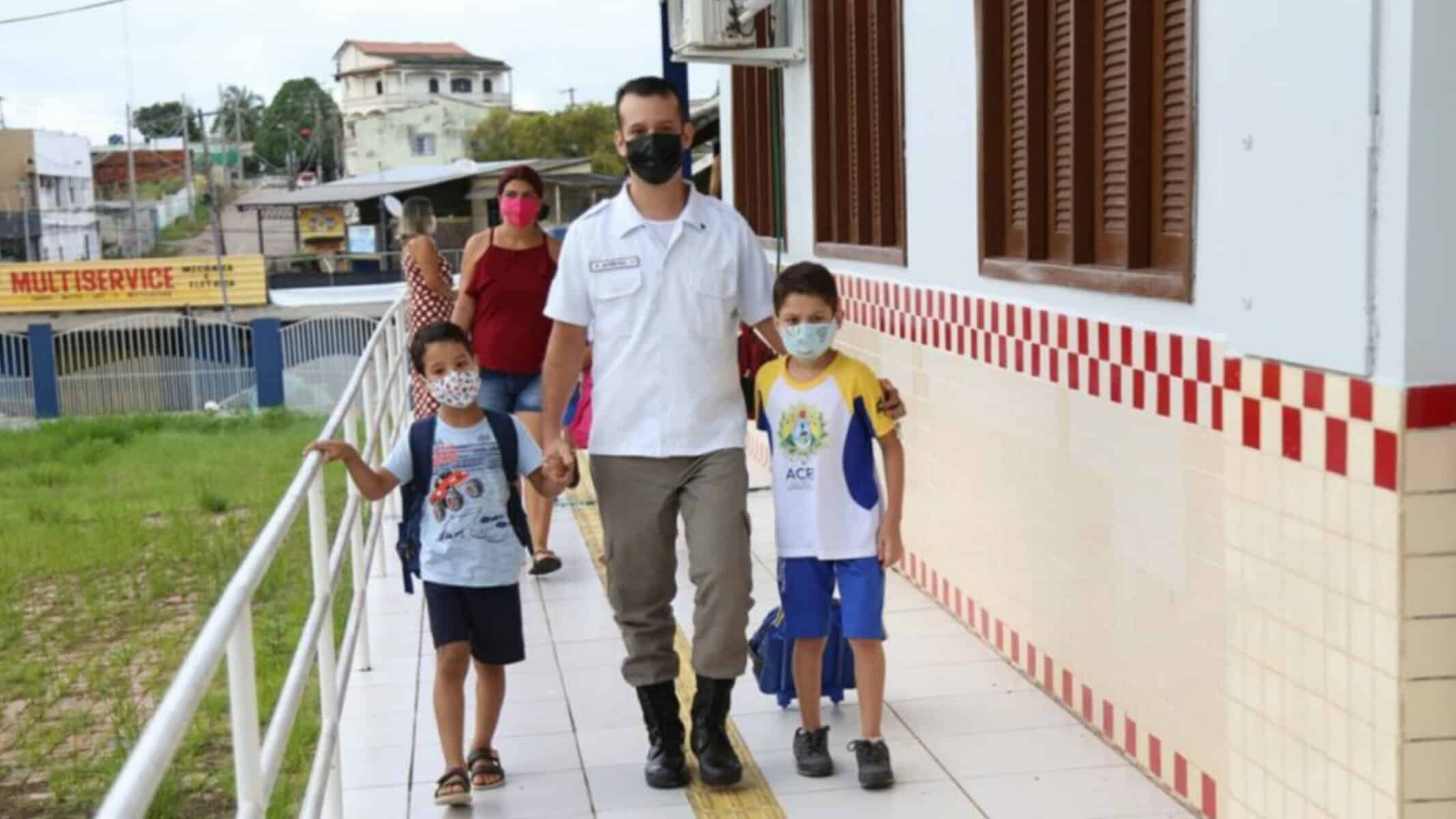 Picsart_22-04-12_09-41-36-081