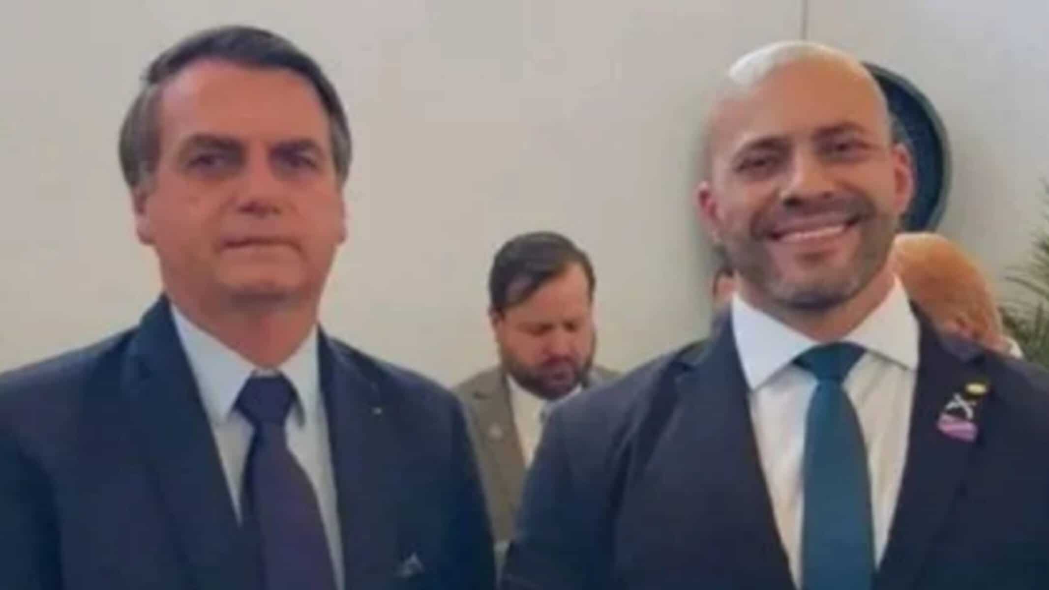 Picsart_22-04-21_16-21-26-767