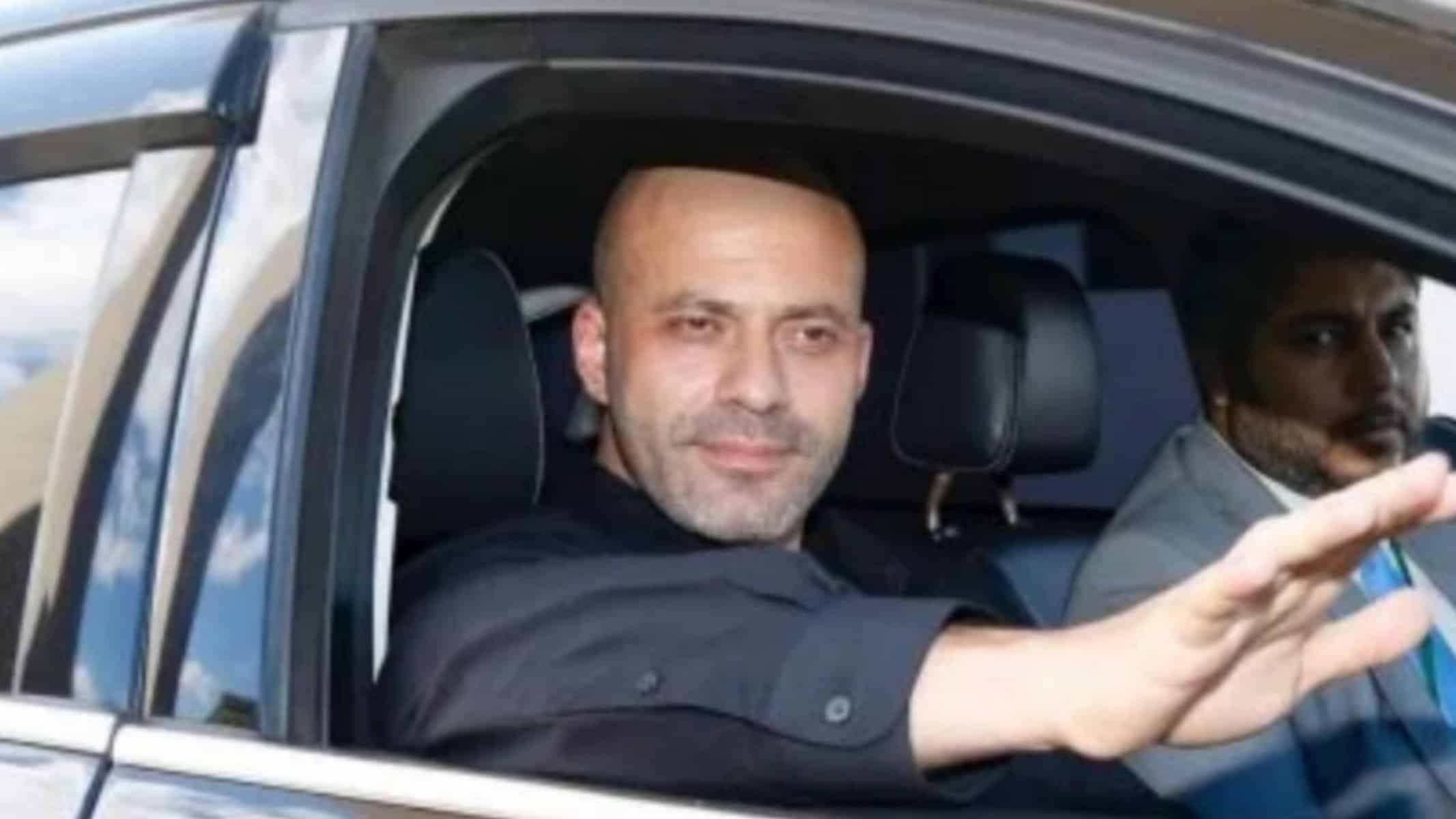 Picsart_22-04-30_15-06-13-977