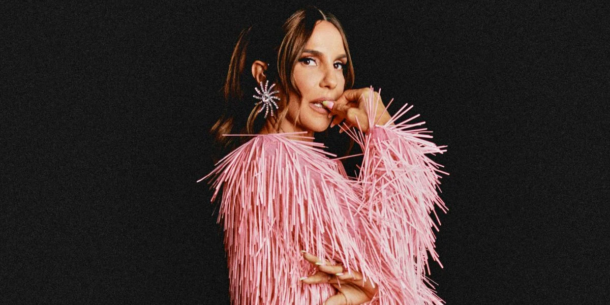 AB9A06B8-2B60-4CFC-92A1-8595732BDD30