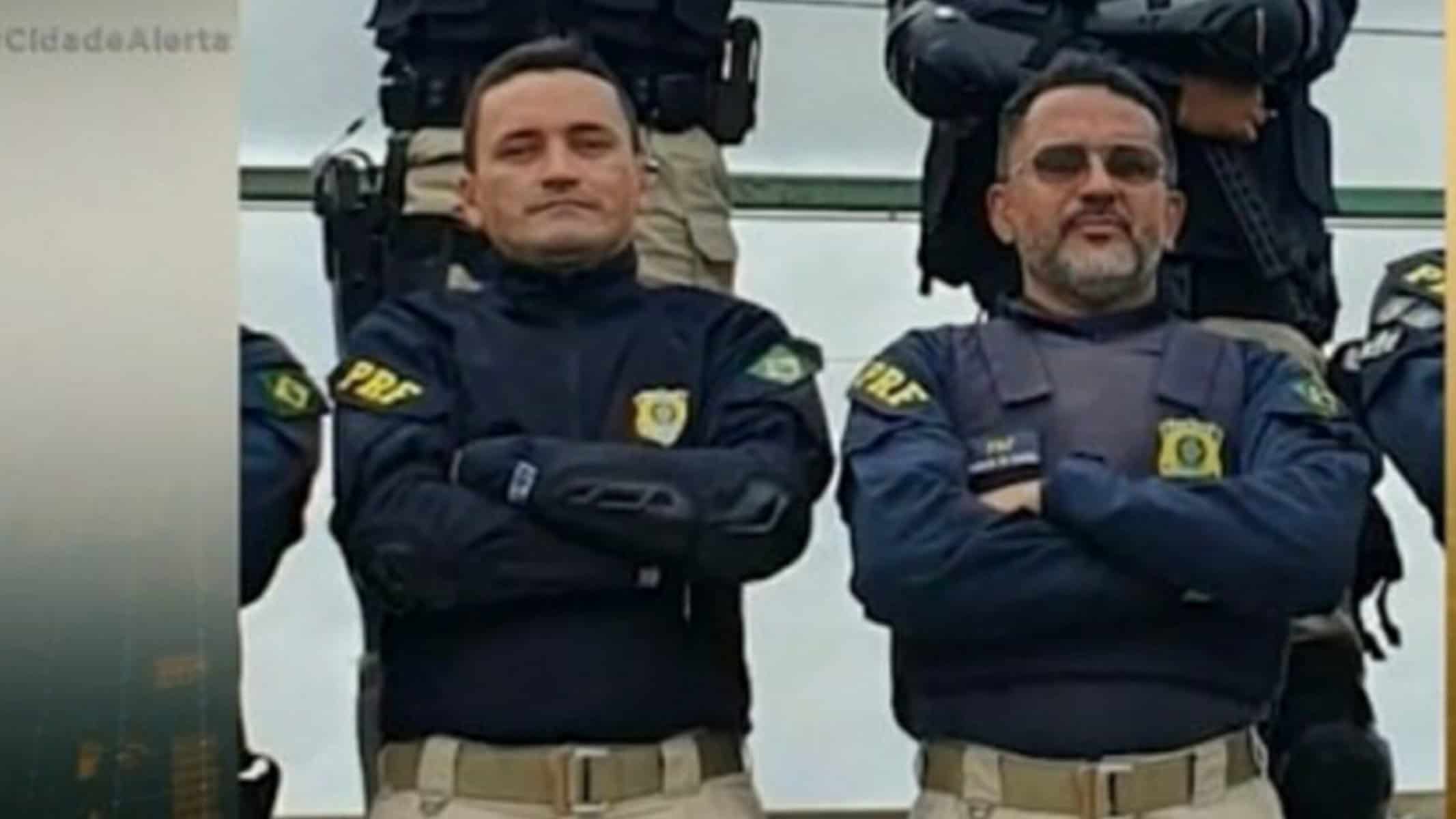 Picsart_22-05-18_22-27-18-418