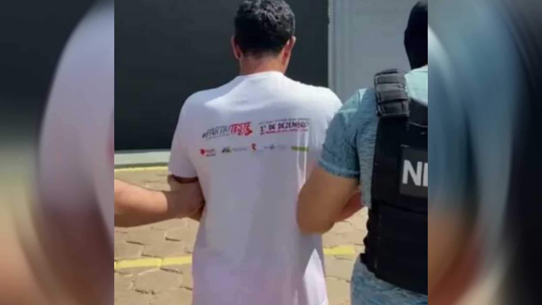 Picsart_22-05-26_16-11-32-402