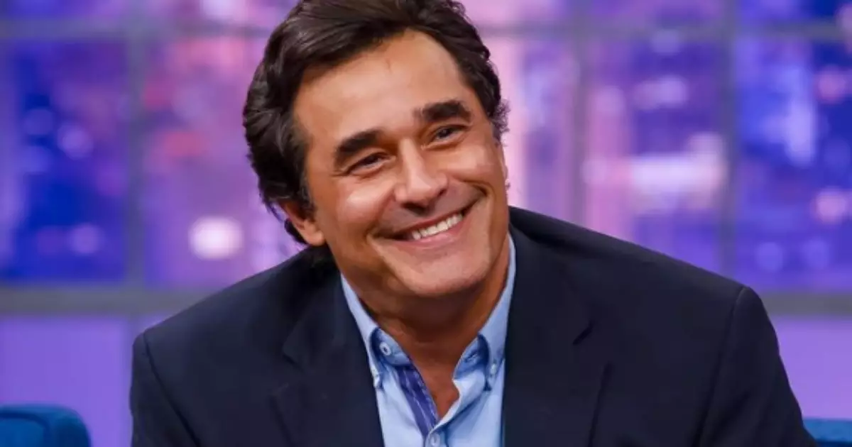 4305CB03-0FB9-4B24-802E-5A9A73A13E85 4305CB03-0FB9-4B24-802E-5A9A73A13E85