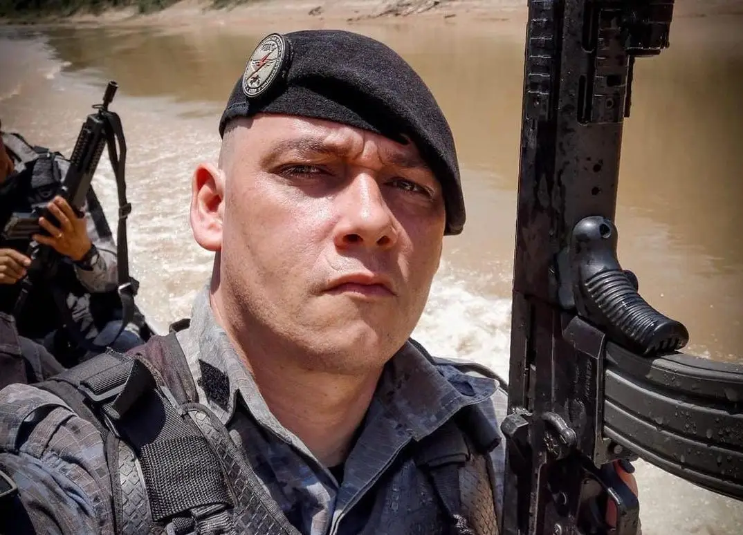 4a9114b0-6d89-453a-9203-b039841374ba-2