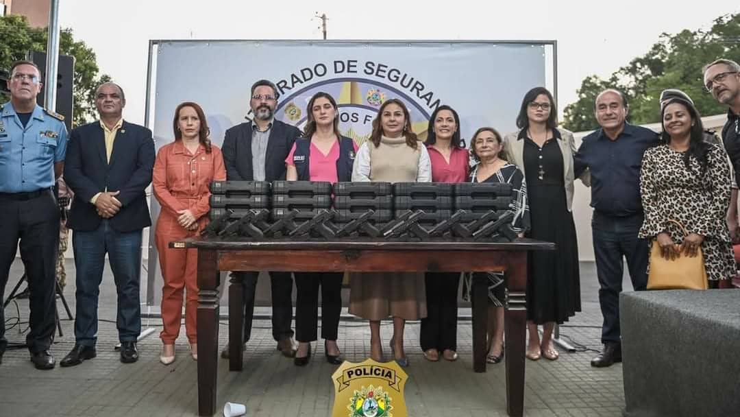 Picsart_22-06-20_21-32-17-733 Picsart_22-06-20_21-32-17-733