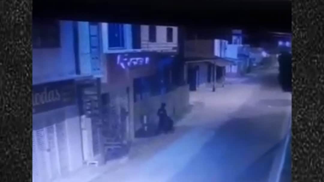 Picsart_22-06-21_15-28-46-940