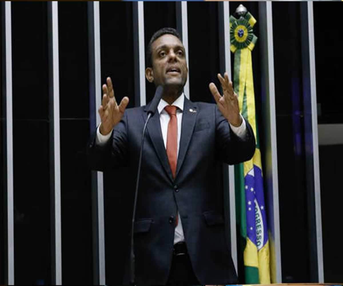 01 Foto: Fornecida por Estadão