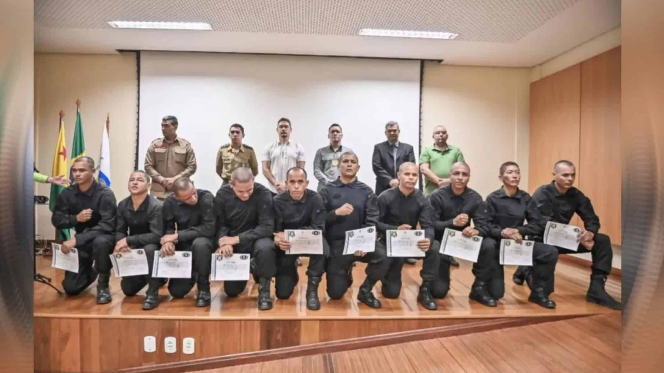 F48428F9-6F2A-4A9A-9D0B-7E8847B625BF F48428F9-6F2A-4A9A-9D0B-7E8847B625BF