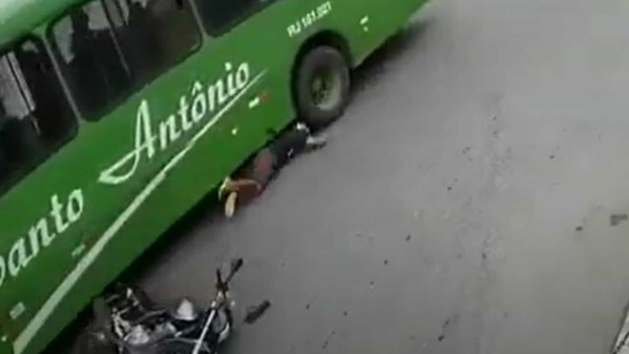 Picsart_22-07-19_17-02-50-612 Foto Reprodução