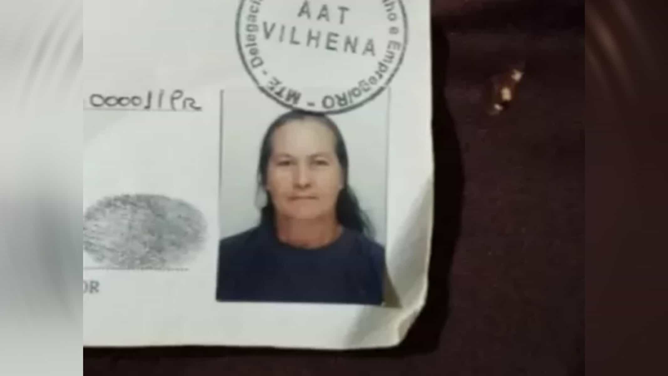 Picsart_22-07-27_18-38-56-011 Mulher de 67 anos morreu após dar vassouradas em suspeito para tentar evitar o assassinato do próprio filho
Imagem: Polícia Militar/Reprodução