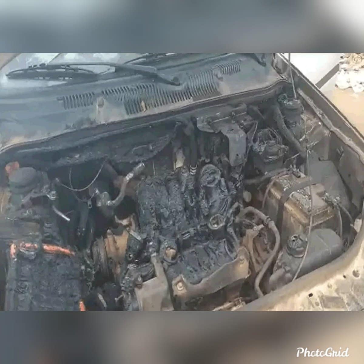 Carro de empresário fica destruído após criminosos atearem fogo em veículo em Porto Velho — Foto: Arquivo pessoal / reprodução