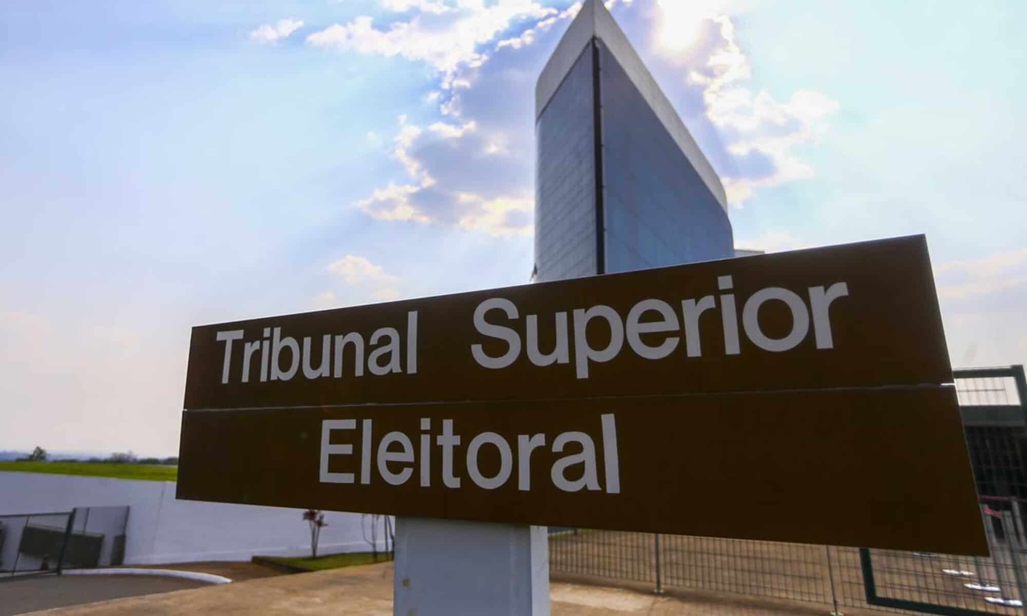 02 Os partidos e candidatos também poderão comprar até dez anúncios de propaganda eleitoral em jornais e revistas diferentes. © Marcelo Camargo/Agência Brasil