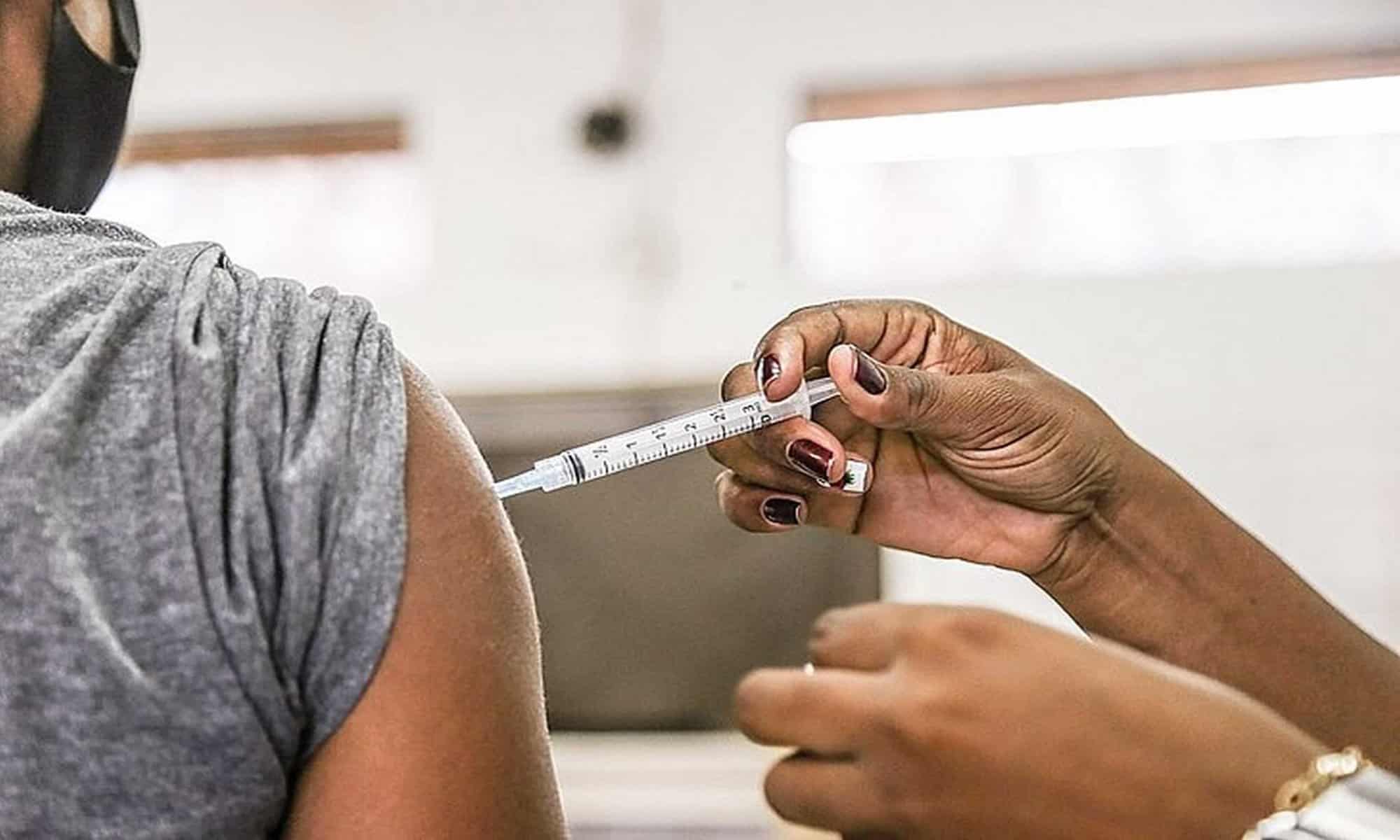 Vacina pode ser tomada em dez unidades de saúde de Rio Branco. Foto: reprodução