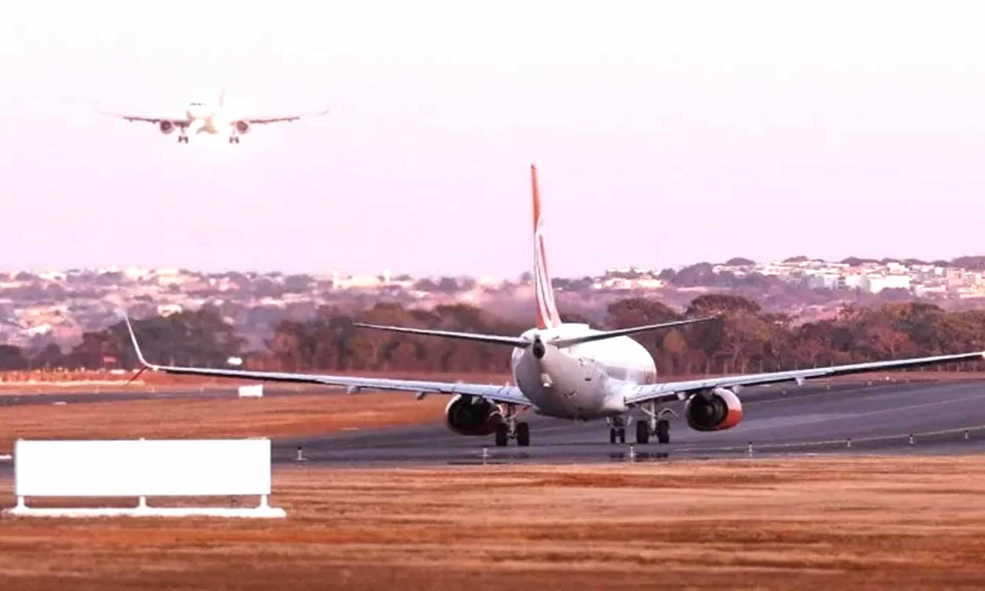 09 Setor de transporte aéreo ainda está abaixo do nível pré-pandemia - (crédito: Ed Alves /CB/D.A Press)