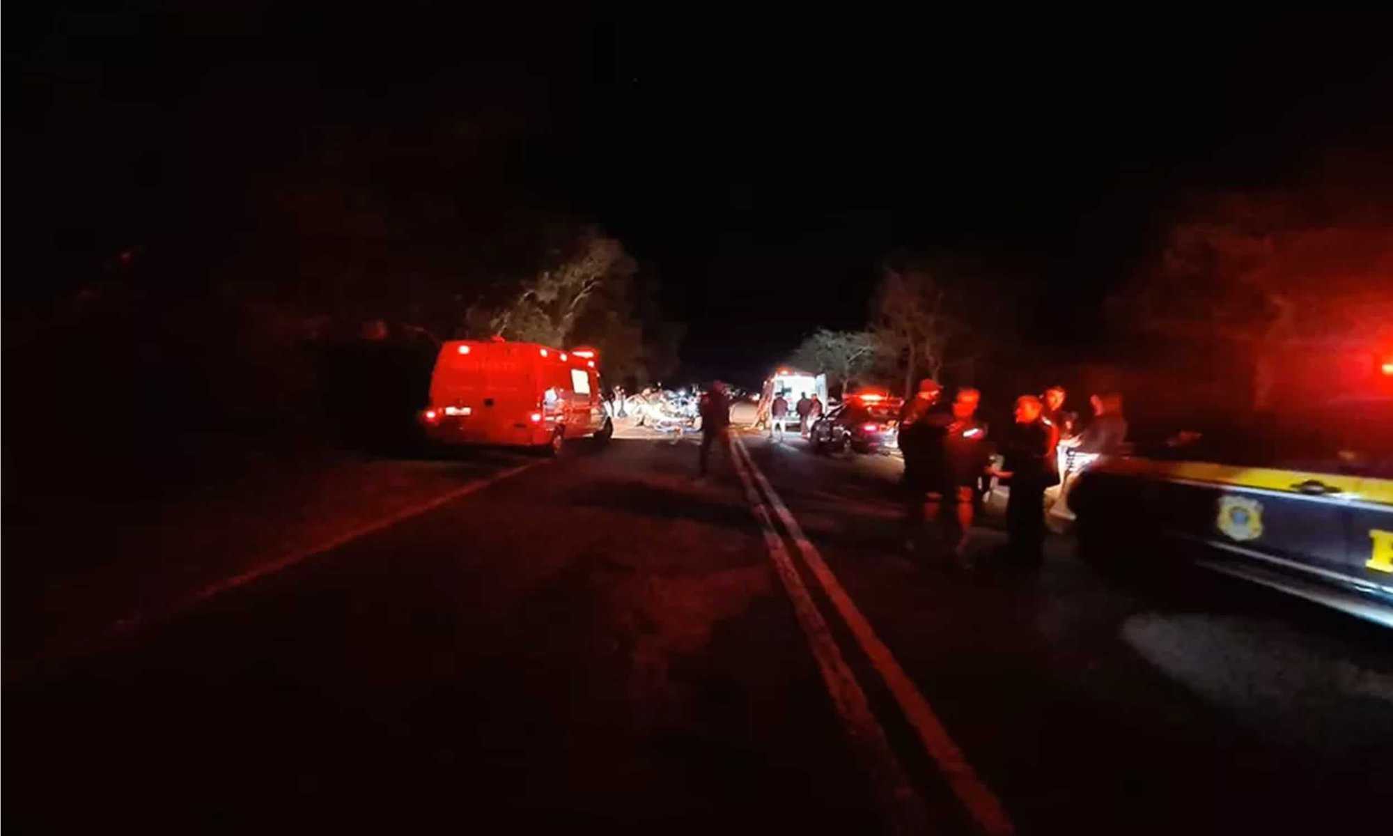 Acidente que deixou três pessoas mortas em Cachoeira do Sul — Foto: Emerson Wendt