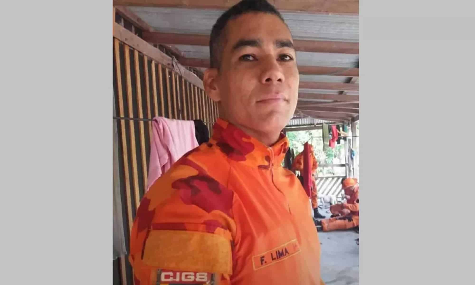 24 Cabo dos Bombeiros, Anderson Ferreira de Lima, de 40 anos, foi morto com um tiro nas costas — Foto: Reprodução